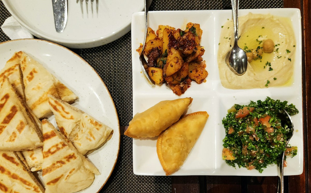 Illustrative Middle Eastern mezze platter